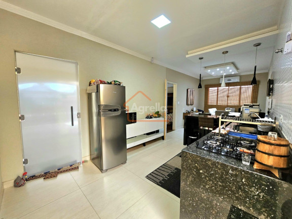 Imagem Casa com 3 Quartos à Venda, 250 m² em Vila São José - Mogi Mirim Imagem Casa com 3 Quartos à Venda, 250 m² em Vila São José - Mogi Mirim