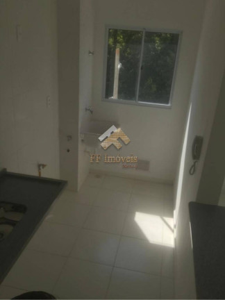 Imagem Apartamento com 2 Quartos à Venda,  em São Carlos