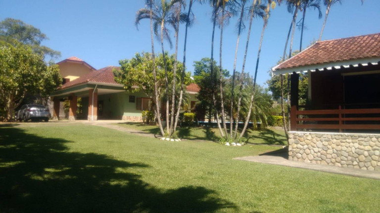 Imagem Chácara com 3 Quartos à Venda, 480 m² em Alto Do Piracuama - Pindamonhangaba Imagem Chácara com 3 Quartos à Venda, 480 m² em Alto Do Piracuama - Pindamonhangaba