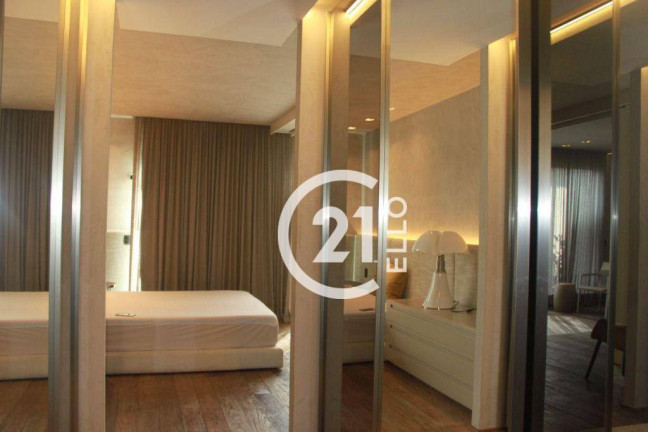 Imagem Cobertura com 2 Quartos à Venda, 335 m² em Itaim Bibi - São Paulo