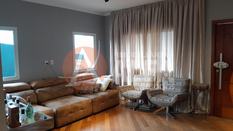 Imagem Casa com 3 Quartos à Venda, 220 m² em Jardim Caiapiá - Cotia Imagem Casa com 3 Quartos à Venda, 220 m² em Jardim Caiapiá - Cotia