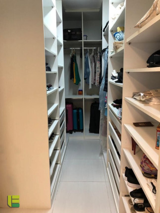 Imagem Apartamento com 4 Quartos à Venda, 355 m² em Piedade - Jaboatão Dos Guararapes Imagem Apartamento com 4 Quartos à Venda, 355 m² em Piedade - Jaboatão Dos Guararapes
