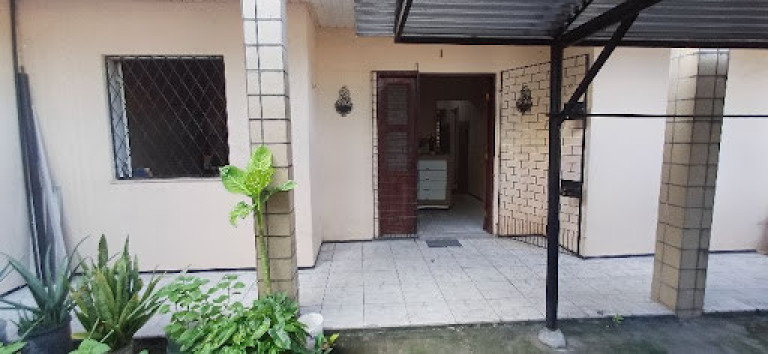 Casa com 5 Quartos à Venda, 180 m² em Prefeito José Walter - Fortaleza
