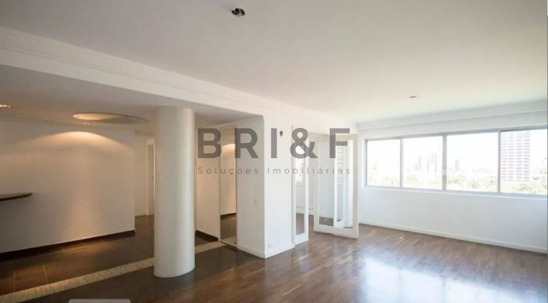 Apartamento com 2 Quartos para Alugar, 119 m² em Brooklin - São Paulo