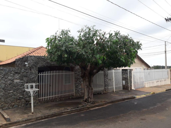 Casa com 3 Quartos à Venda, 113 m² em Centro - Getulina