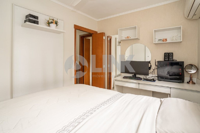Imagem Apartamento com 2 Quartos à Venda, 46 m² em Cavalhada - Porto Alegre Imagem Apartamento com 2 Quartos à Venda, 46 m² em Cavalhada - Porto Alegre
