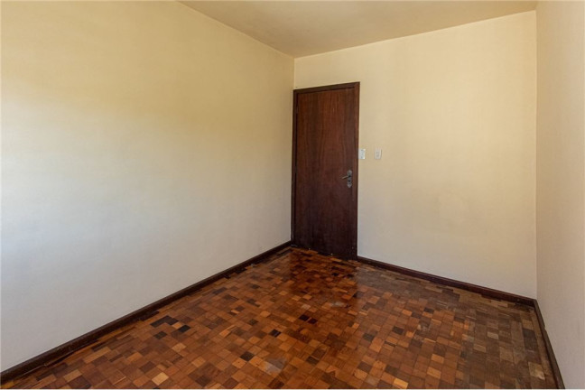 Imagem Imóvel com 2 Quartos à Venda, em Passo Da Areia - Porto Alegre Imagem Imóvel com 2 Quartos à Venda, em Passo Da Areia - Porto Alegre