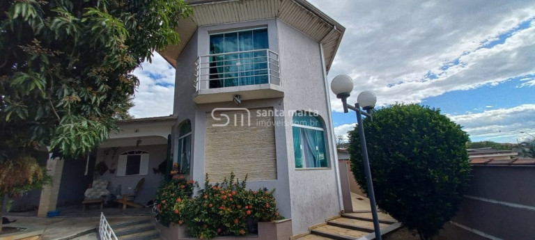Casa com 3 Quartos à Venda, 750 m² em Vila Zélia - Lorena
