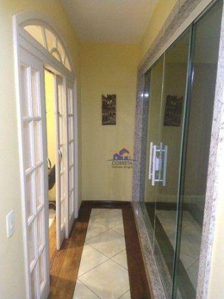 Imagem Casa com 4 Quartos à Venda, 300 m² em Vila  Da Petrobrás - Angra Dos Reis