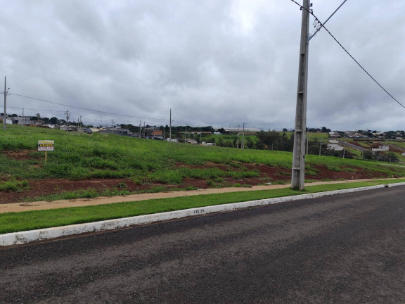 Terreno à Venda, 252 m² em Jardim Campetre Iii - Arapongas