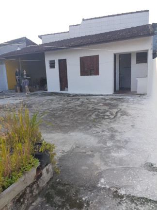Imagem Casa com 2 Quartos à Venda, 100 m² em Vera Cruz - Mongaguá Imagem Casa com 2 Quartos à Venda, 100 m² em Vera Cruz - Mongaguá
