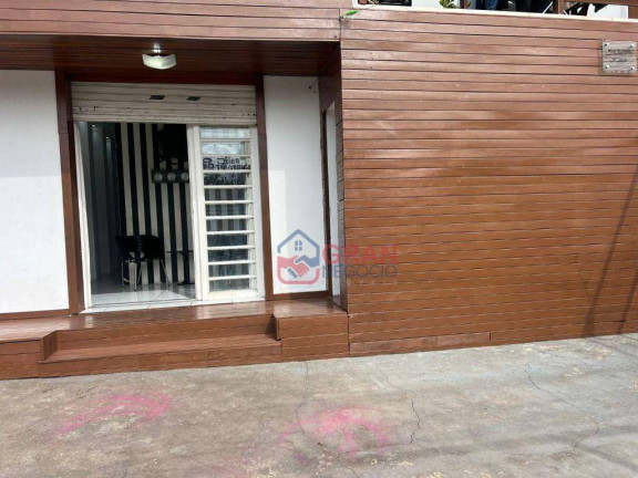Imagem Casa com 4 Quartos para Alugar, 190 m² em Tarumã - Curitiba Imagem Casa com 4 Quartos para Alugar, 190 m² em Tarumã - Curitiba