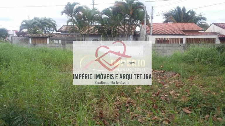 Terreno à Venda, 914 m² em Praia Das Palmeiras - Caraguatatuba