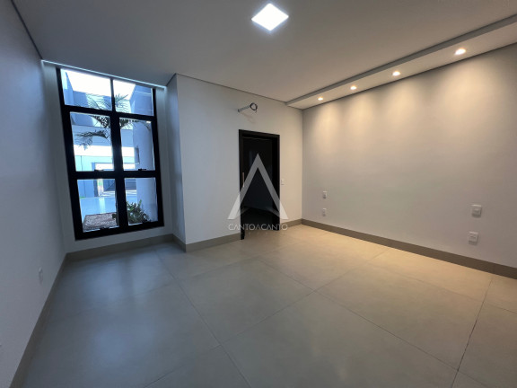 Imagem Casa com 3 Quartos à Venda, 223 m² em Residencial Bella Suíça - Sinop