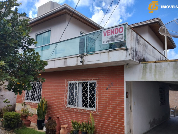 Casa com 3 Quartos à Venda, 312 m² em Tabuleiro - Camboriú