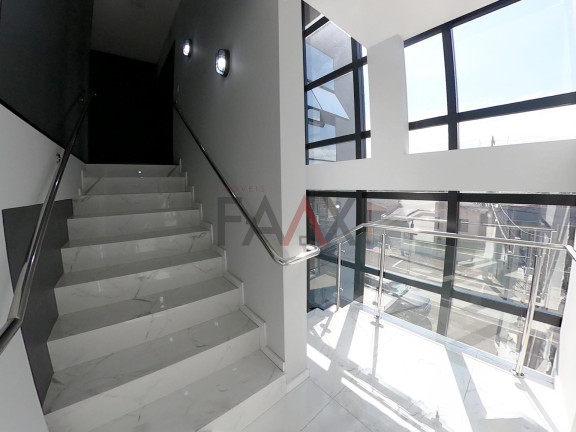 Imagem Imóvel Comercial à Venda, 446 m² em Santa Cruz - Guarapuava Imagem Imóvel Comercial à Venda, 446 m² em Santa Cruz - Guarapuava