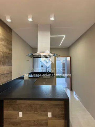 Imagem Casa com 3 Quartos à Venda, 148 m² em Jardim América - Goiânia