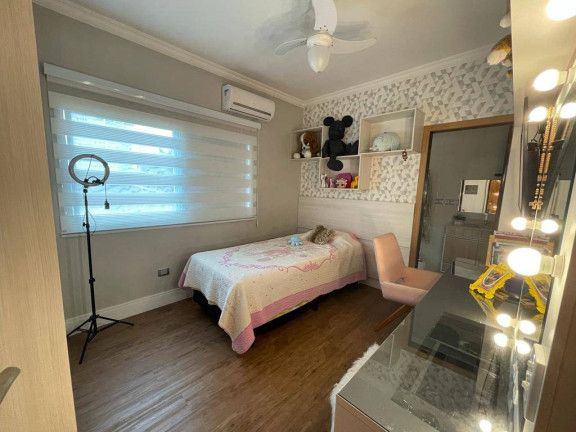 Imagem Sobrado com 4 Quartos à Venda, 200 m² em Guilhermina - Praia Grande Imagem Sobrado com 4 Quartos à Venda, 200 m² em Guilhermina - Praia Grande