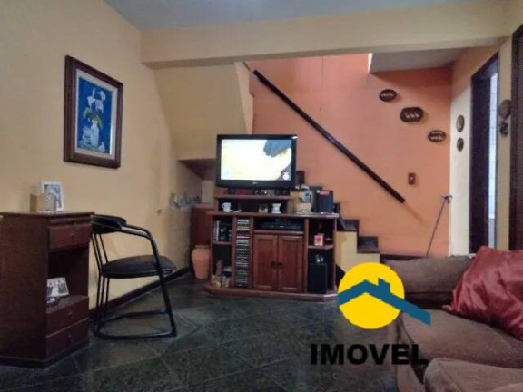 Casa com 2 Quartos à Venda, 76 m² em Piratininga - Niterói