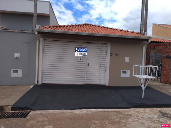 Imagem Casa com 2 Quartos à Venda,  em Jardim Mantovani - Tatuí