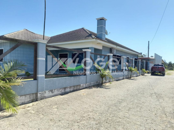 Imagem Casa com 4 Quartos à Venda, 197 m² em Nova Tramandaí - Tramandai Imagem Casa com 4 Quartos à Venda, 197 m² em Nova Tramandaí - Tramandai