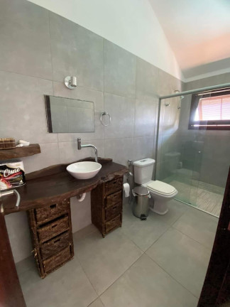 Imagem Casa com 3 Quartos à Venda, 235 m² em Ibiraquera - Imbituba