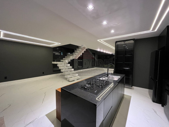 Imagem Casa com 5 Quartos à Venda, 500 m² em Recreio Dos Bandeirantes - Rio De Janeiro