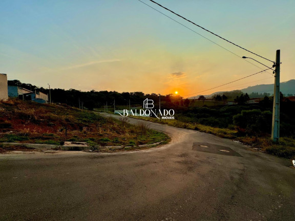 Imagem Terreno à Venda, 253 m² em Centro - Extrema Imagem Terreno à Venda, 253 m² em Centro - Extrema