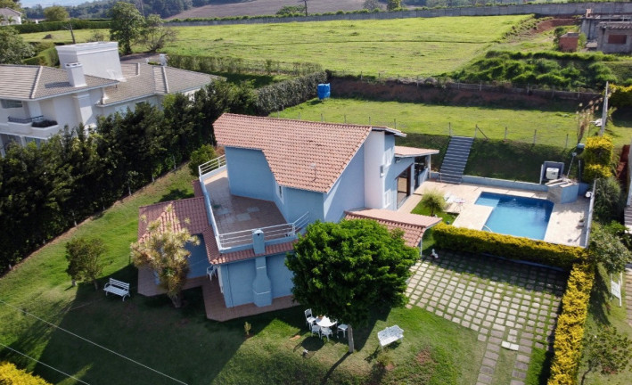 Sobrado com 4 Quartos à Venda, 368 m² em Jardim Das Palmeiras - Bragança Paulista