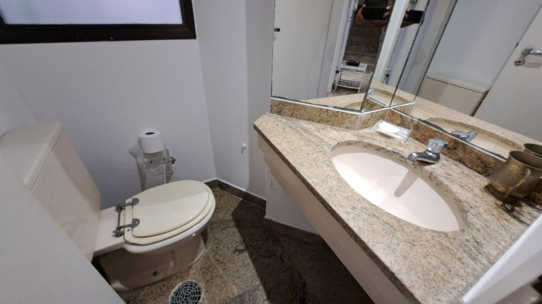 Imagem Imóvel com 3 Quartos à Venda, 160 m² em Pitangueiras - Guarujá Imagem Imóvel com 3 Quartos à Venda, 160 m² em Pitangueiras - Guarujá