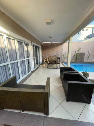 Imagem Casa com 3 Quartos à Venda, 250 m² em Pitas - Cotia Imagem Casa com 3 Quartos à Venda, 250 m² em Pitas - Cotia