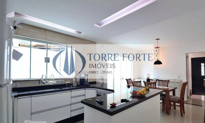 Imagem Casa com 2 Quartos à Venda, 144 m² em Vila Floresta - Santo André