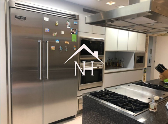 Apartamento com 4 Quartos à Venda, 412 m² em Alto De Pinheiros - São Paulo