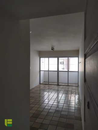 Apartamento com 2 Quartos à Venda, 98 m² em Casa Amarela - Recife