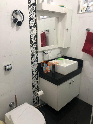 Imagem Casa com 3 Quartos à Venda, 166 m² em Vila Rosália - Guarulhos Imagem Casa com 3 Quartos à Venda, 166 m² em Vila Rosália - Guarulhos
