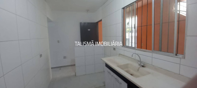Casa com 2 Quartos para Alugar, 55 m² em Parque Pinheiros - Taboão Da Serra