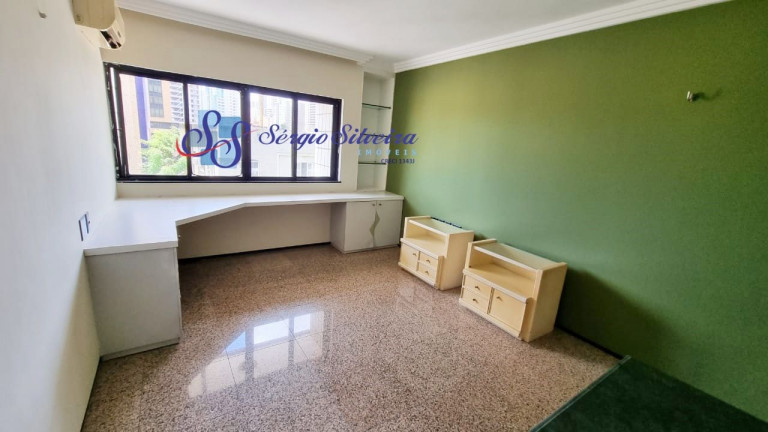 Imagem Apartamento com 4 Quartos à Venda, 300 m² em Meireles - Fortaleza Imagem Apartamento com 4 Quartos à Venda, 300 m² em Meireles - Fortaleza
