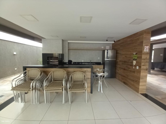 Imagem Apartamento com 2 Quartos à Venda, 57 m² em Centro - Londrina Imagem Apartamento com 2 Quartos à Venda, 57 m² em Centro - Londrina