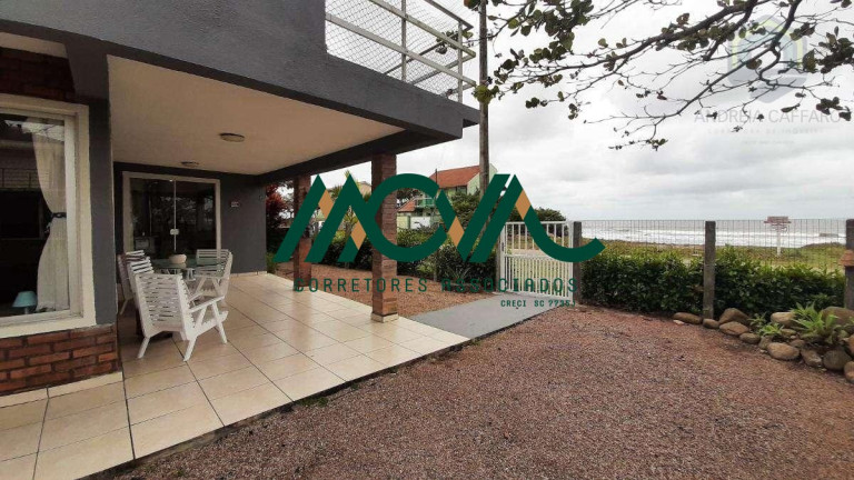Imagem Casa com 4 Quartos à Venda, 160 m² em Praia Do Imperador - Itapoá Imagem Casa com 4 Quartos à Venda, 160 m² em Praia Do Imperador - Itapoá