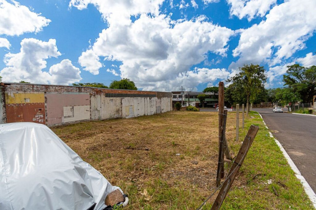 Imagem Terreno à Venda, 714 m² em Marechal Rondon - Canoas