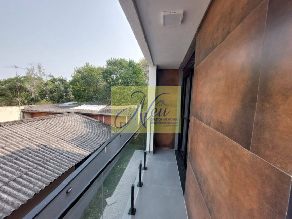 Imagem Casa com 3 Quartos à Venda, 169 m² em Uberaba - Curitiba