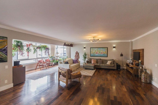 Apartamento com 4 Quartos à Venda, 215 m² em Jardim Paulista - São Paulo