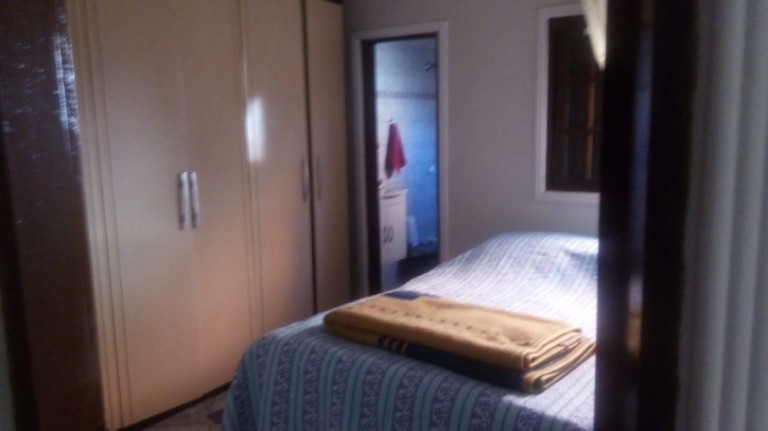 Imagem Casa com 3 Quartos à Venda, 220 m² em Caraguatatuba