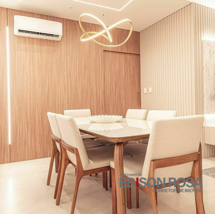 Imagem Apartamento com 3 Quartos à Venda, 102 m² em Centro - Florianópolis