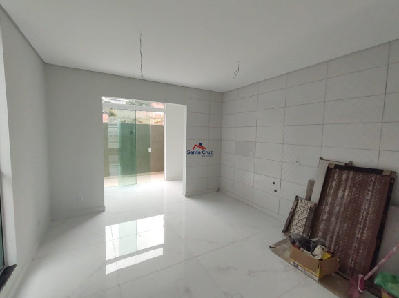 Imagem Sobrado com 2 Quartos à Venda,  em São João Do Rio Vermelho - Florianópolis
