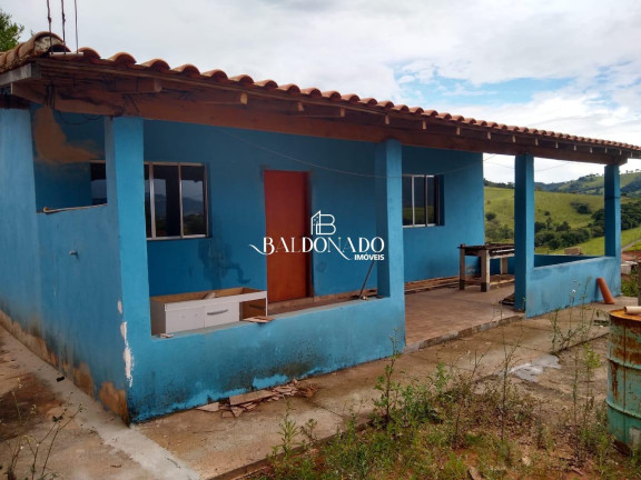 Imagem Imóvel com 2 Quartos à Venda, 4.500 m² em Centro - Extrema Imagem Imóvel com 2 Quartos à Venda, 4.500 m² em Centro - Extrema