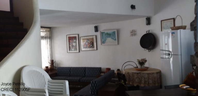 Imagem Sobrado com 7 Quartos à Venda, 300 m² em São José - Peruíbe