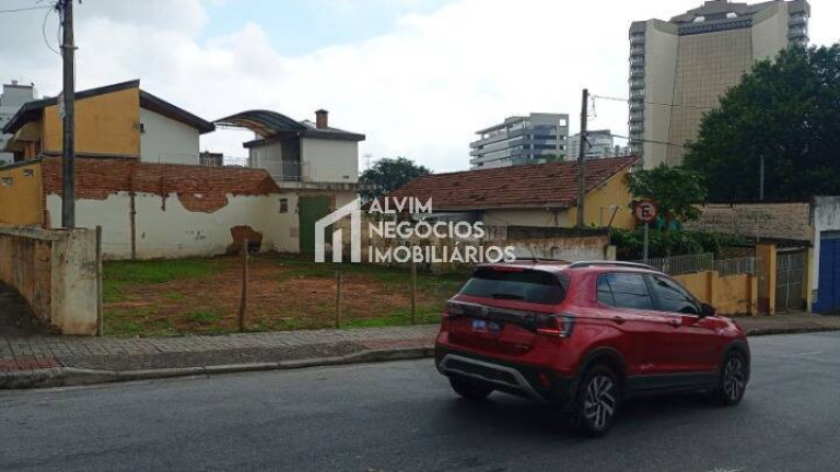 Terreno à Venda, 250 m² em Vila Sanches - São José Dos Campos