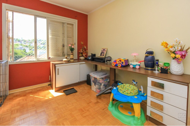 Imagem Imóvel com 3 Quartos à Venda, 124 m² em Teresópolis - Porto Alegre
