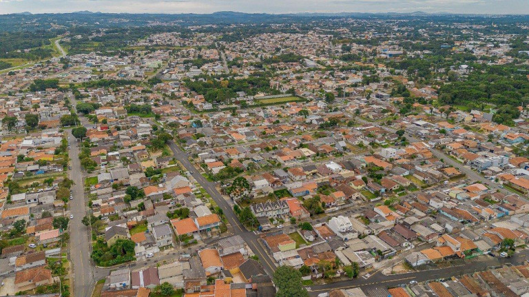 Imagem Terreno à Venda, 390 m² em Orleans - Curitiba Imagem Terreno à Venda, 390 m² em Orleans - Curitiba